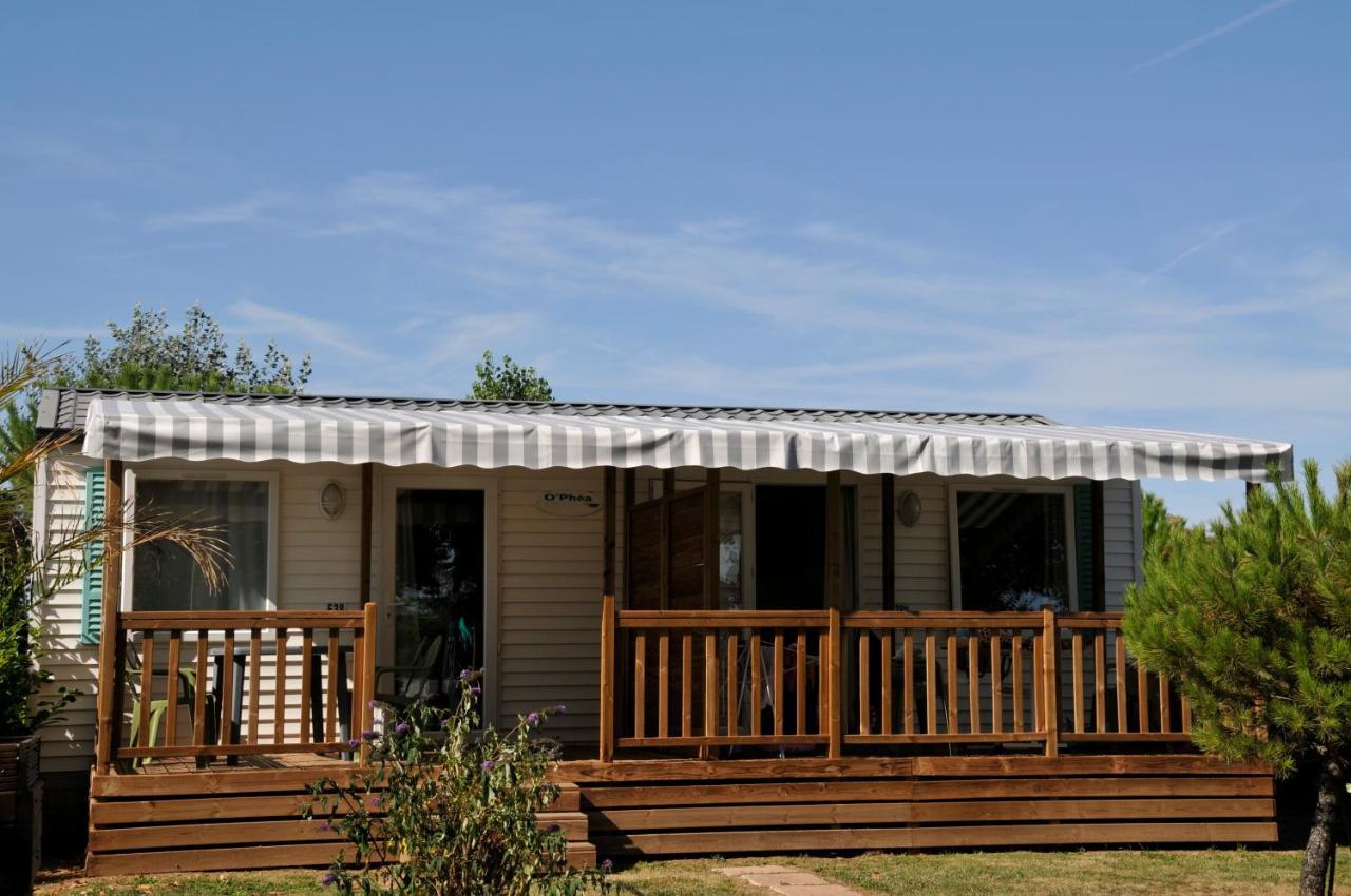 Camping Le Beaulieu 普伊尔波勒奥 外观 照片