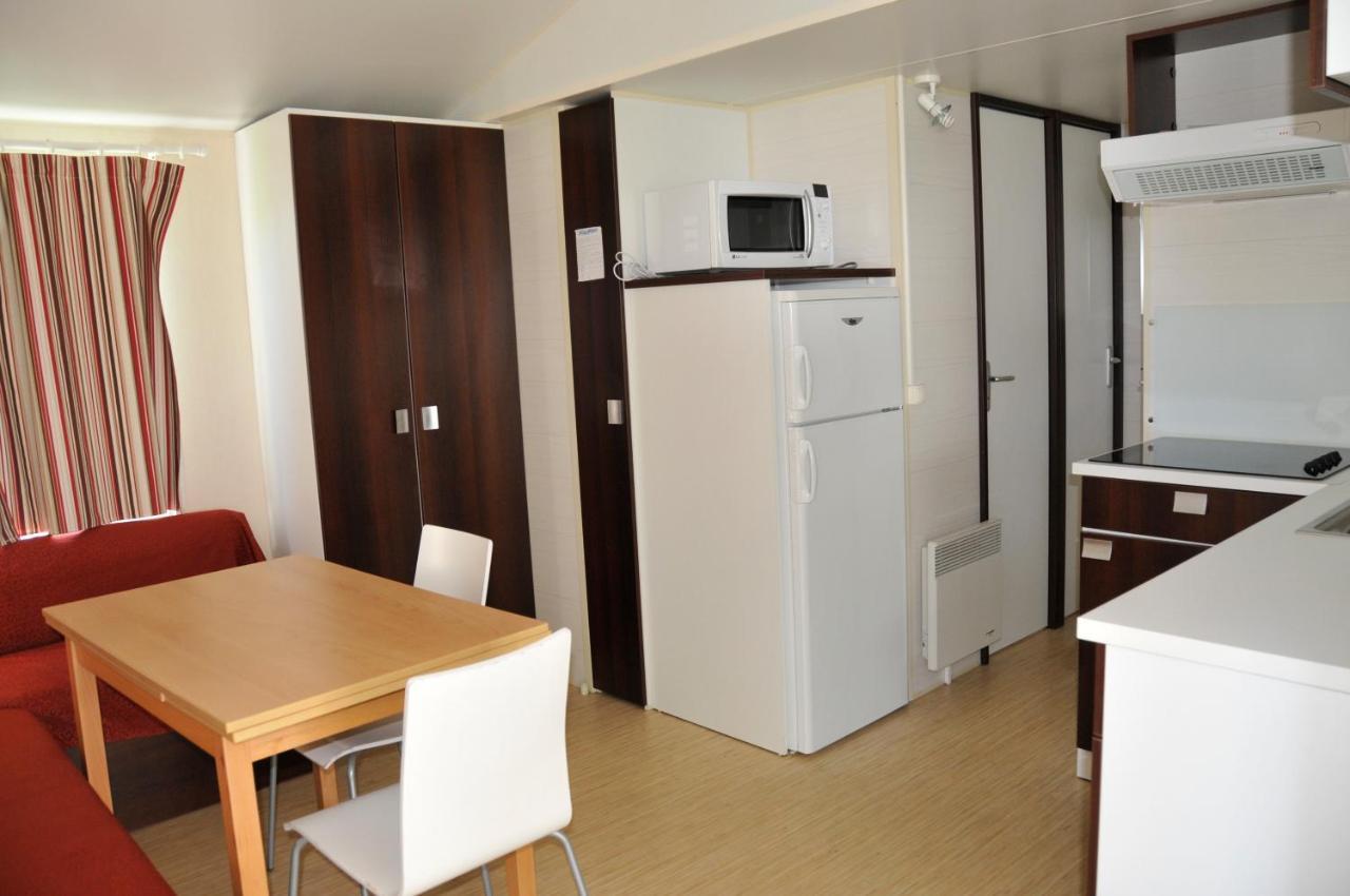 Camping Le Beaulieu 普伊尔波勒奥 外观 照片