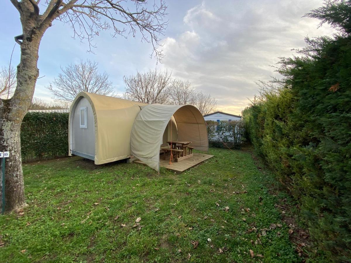 Camping Le Beaulieu 普伊尔波勒奥 外观 照片