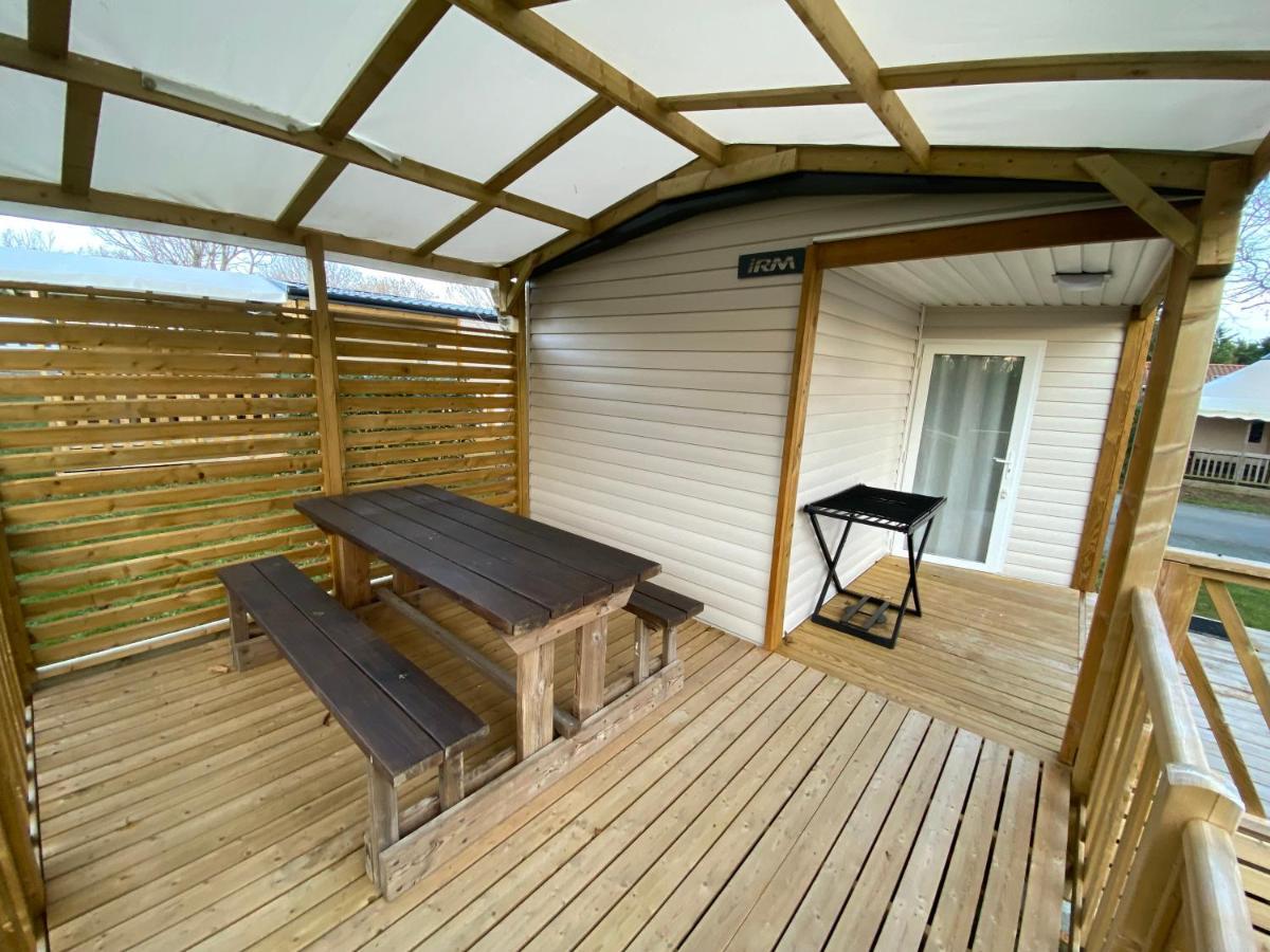 Camping Le Beaulieu 普伊尔波勒奥 外观 照片